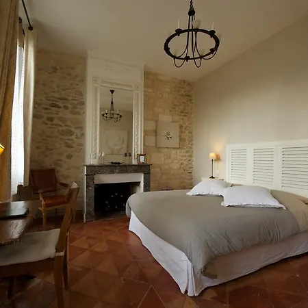 La Maison De Bed and Breakfast